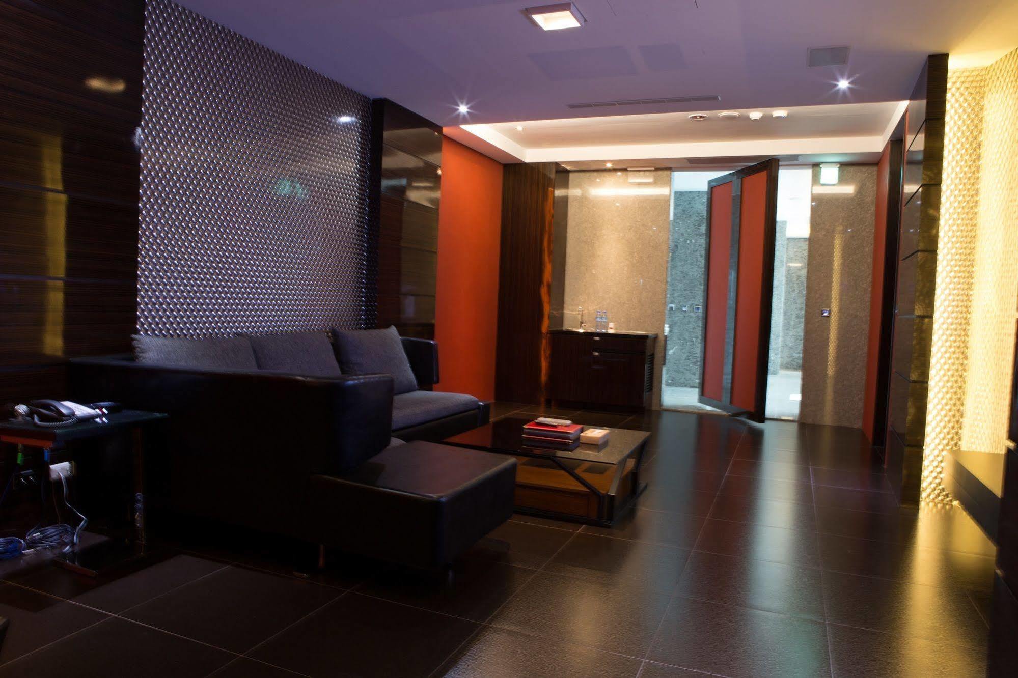 All-Ur Boutique Motel - Hualian Branch Cát An Ngoại thất bức ảnh